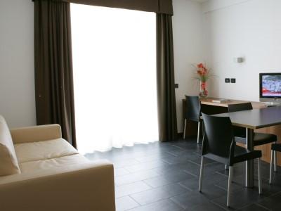 Hotel Sporting Pomezia Dış mekan fotoğraf