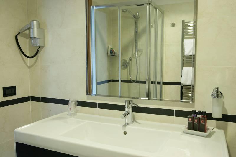 Hotel Sporting Pomezia Dış mekan fotoğraf